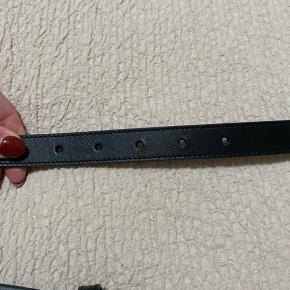 Never worn Gucci Black Belt with Gold GG Buckle main image 6